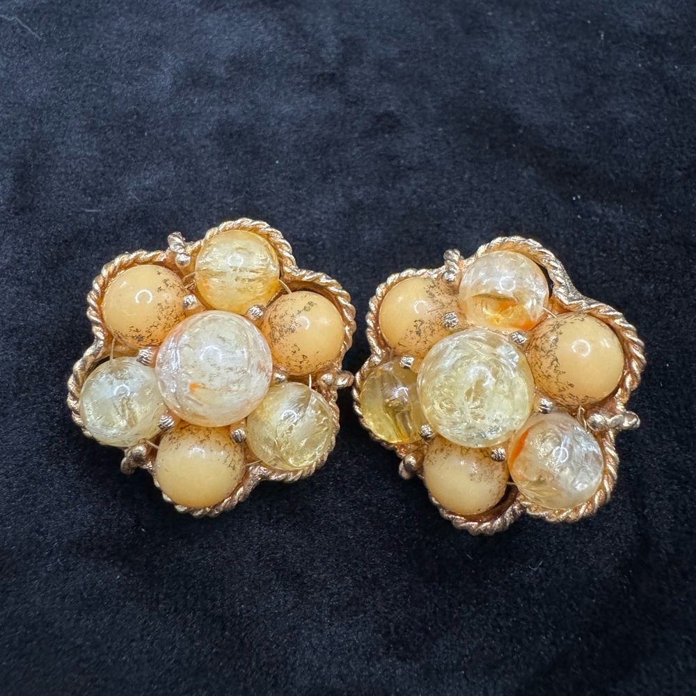 Vintage glass clip on earrings
